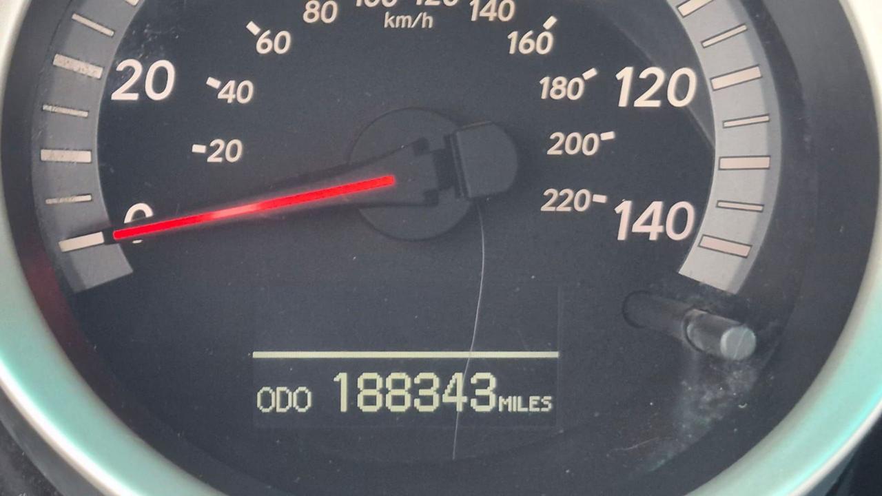 2006 Toyota Highlander HYBRID, LIMITED, LEATHER, LOADED, AS IS SPECIAL Photo