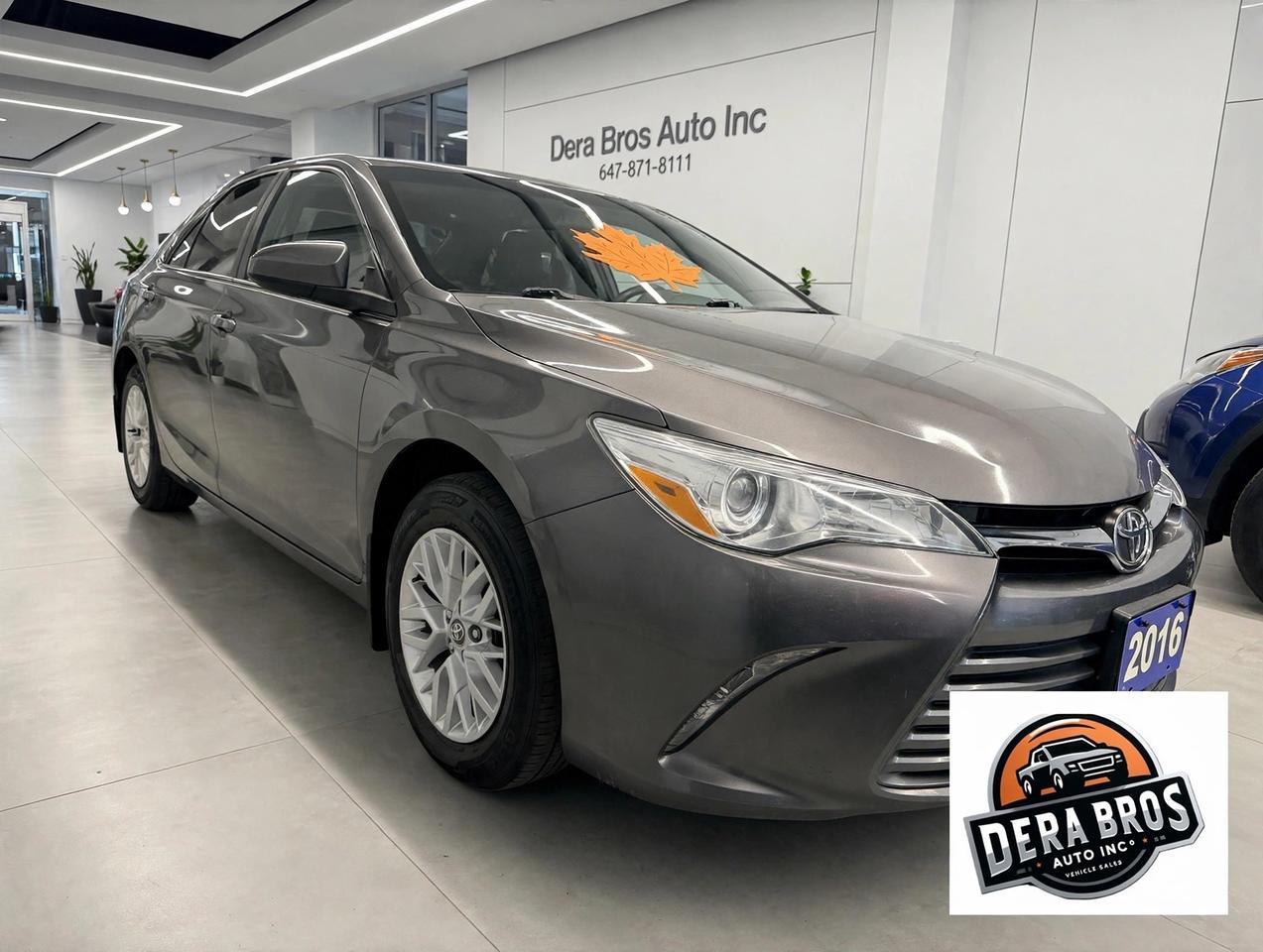 2016 Toyota Camry LE Photo