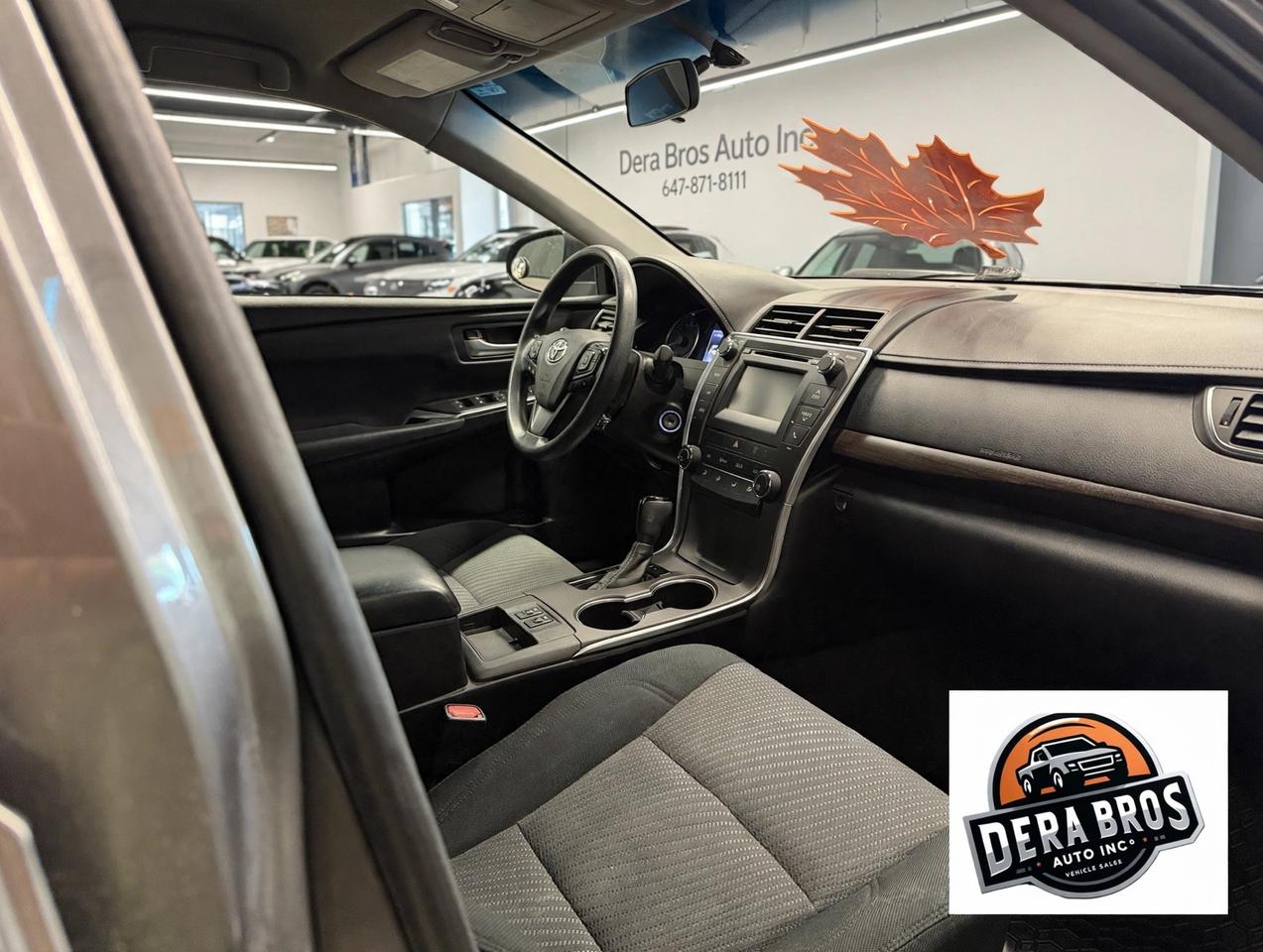 2016 Toyota Camry LE Photo