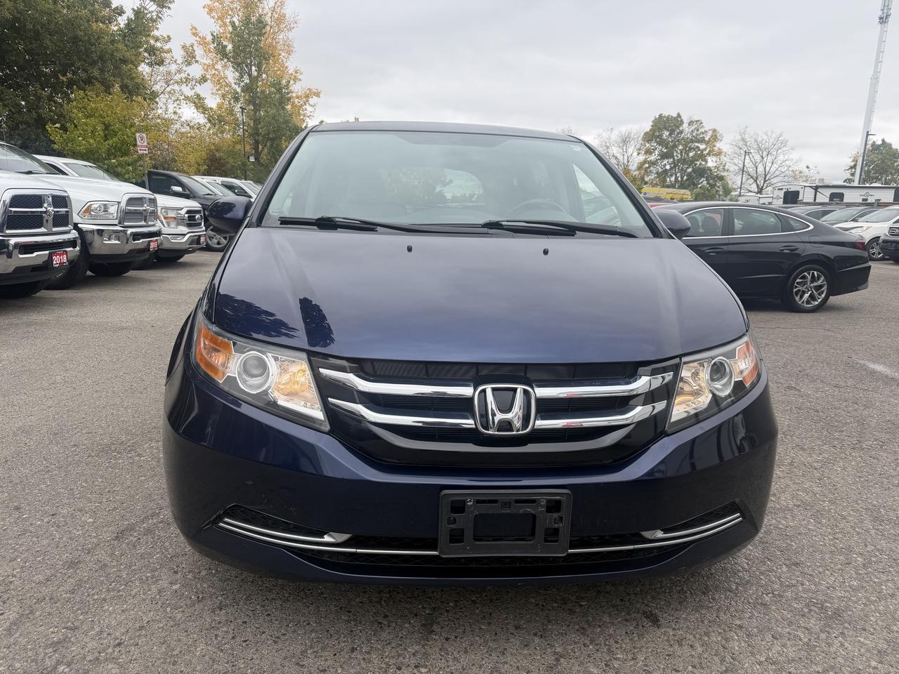 2016 Honda Odyssey EX Photo