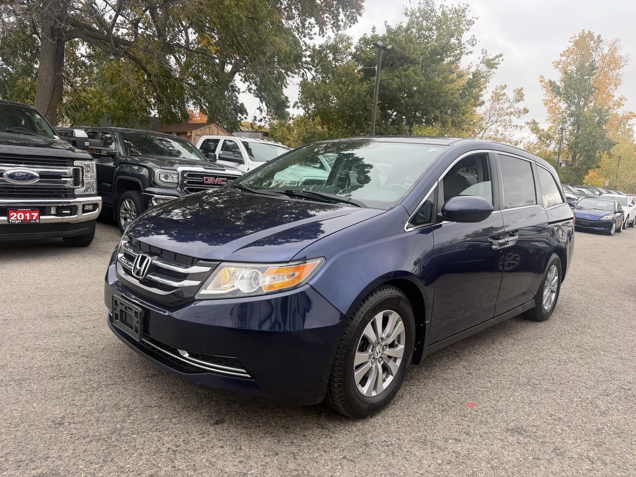 2016 Honda Odyssey EX Photo