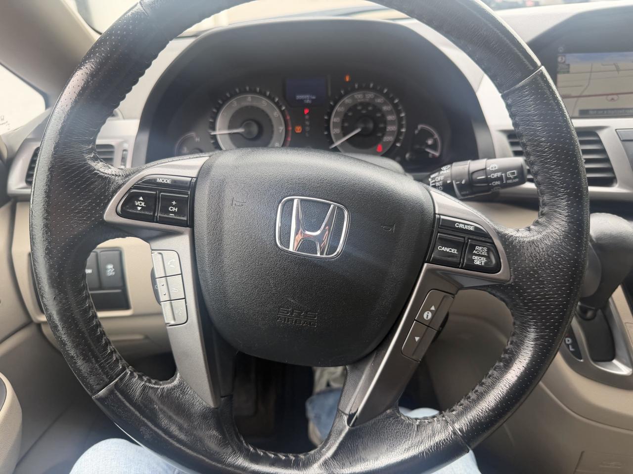 2014 Honda Odyssey Touring Photo