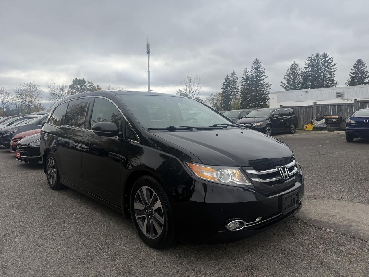 2014 Honda Odyssey Touring - Photo #1
