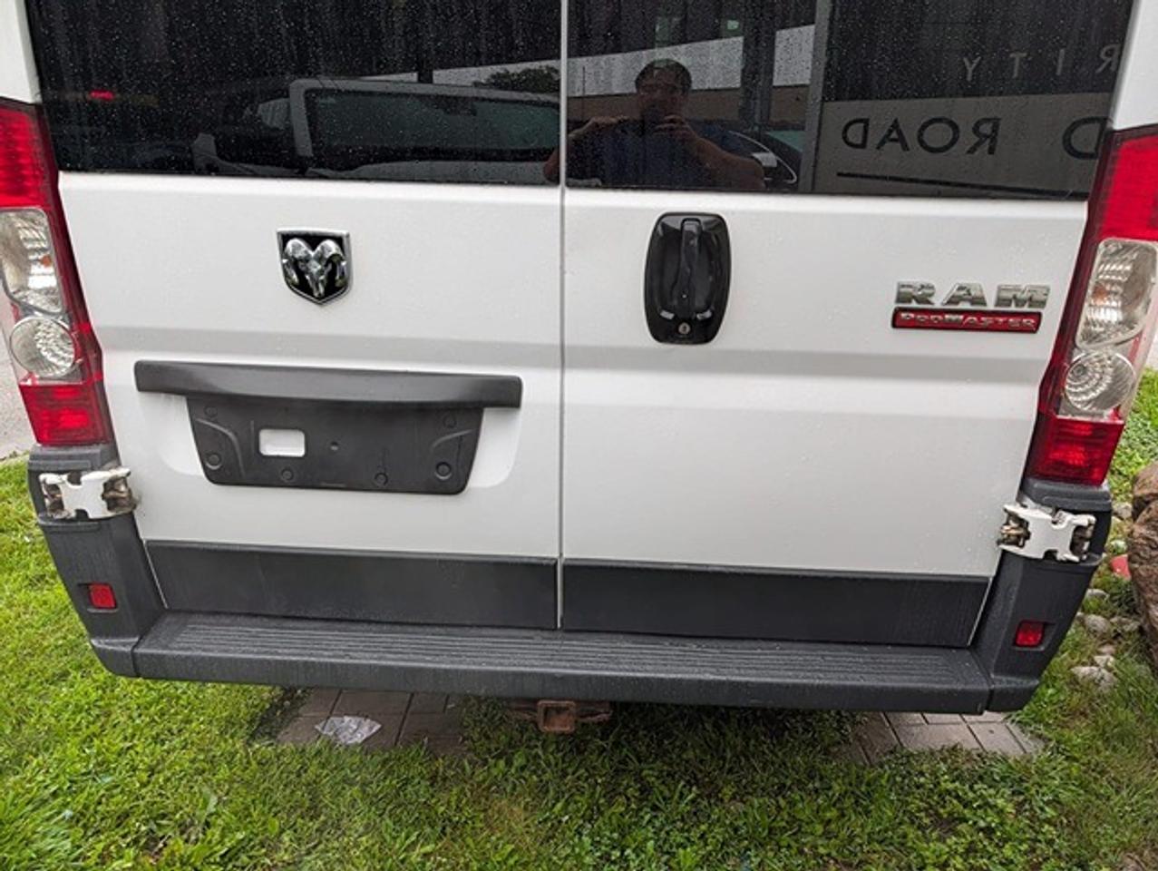 2018 RAM ProMaster 2500 High Roof 159" WB Photo4