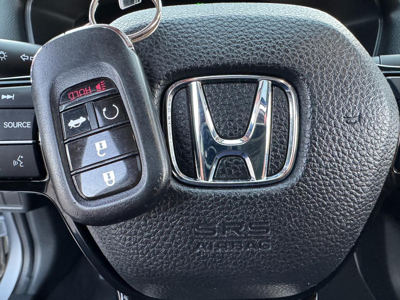 2022 Honda Civic EX+CLEAN CARFAX+Roof+New Brakes! Photo