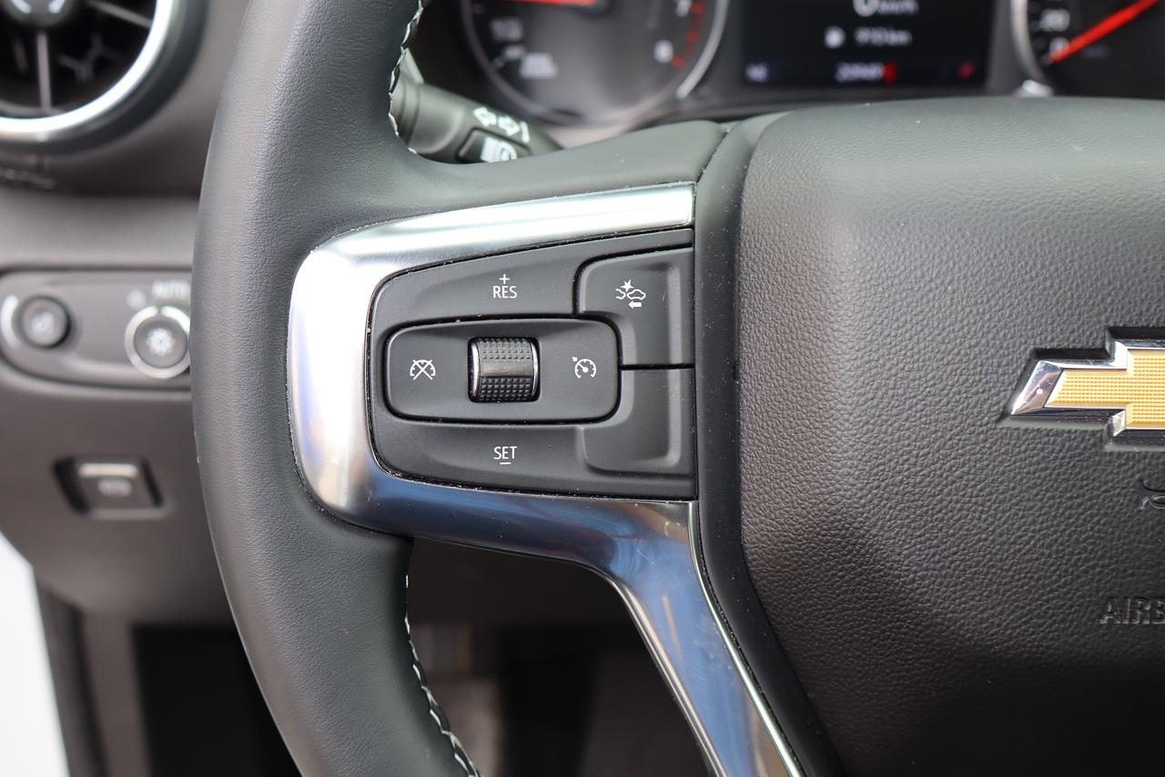 2026 Chevrolet Blazer AWD 4dr True North Photo