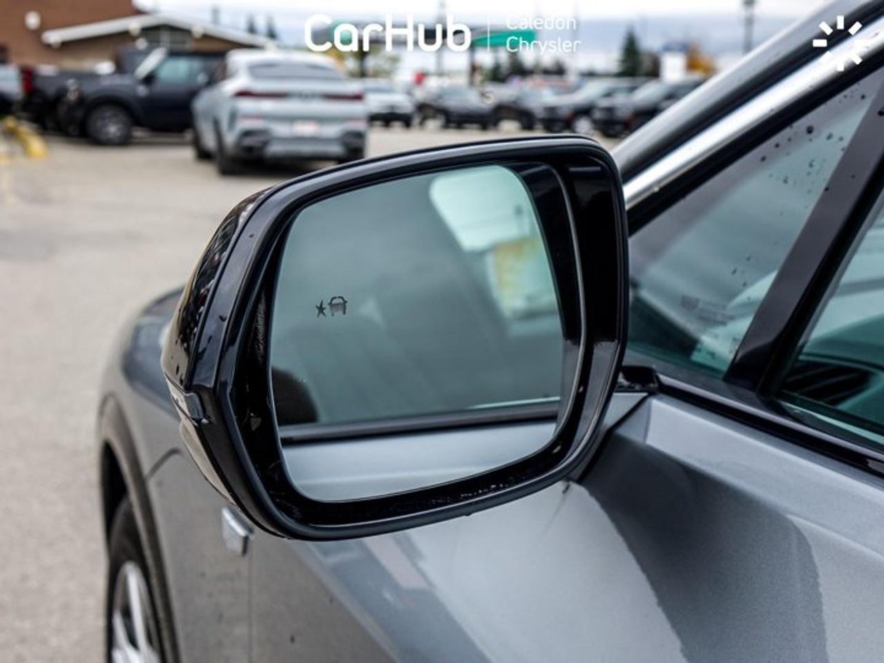 2024 Cadillac LYRIQ Tech Fully Electric RWD | Panoramic Roof | Navigation | Heated Seats | 33-Inch Curved LED Display Photo