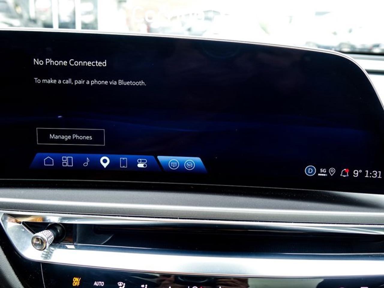 2024 Cadillac LYRIQ Tech Fully Electric RWD | Panoramic Roof | Navigation | Heated Seats | 33-Inch Curved LED Display Photo