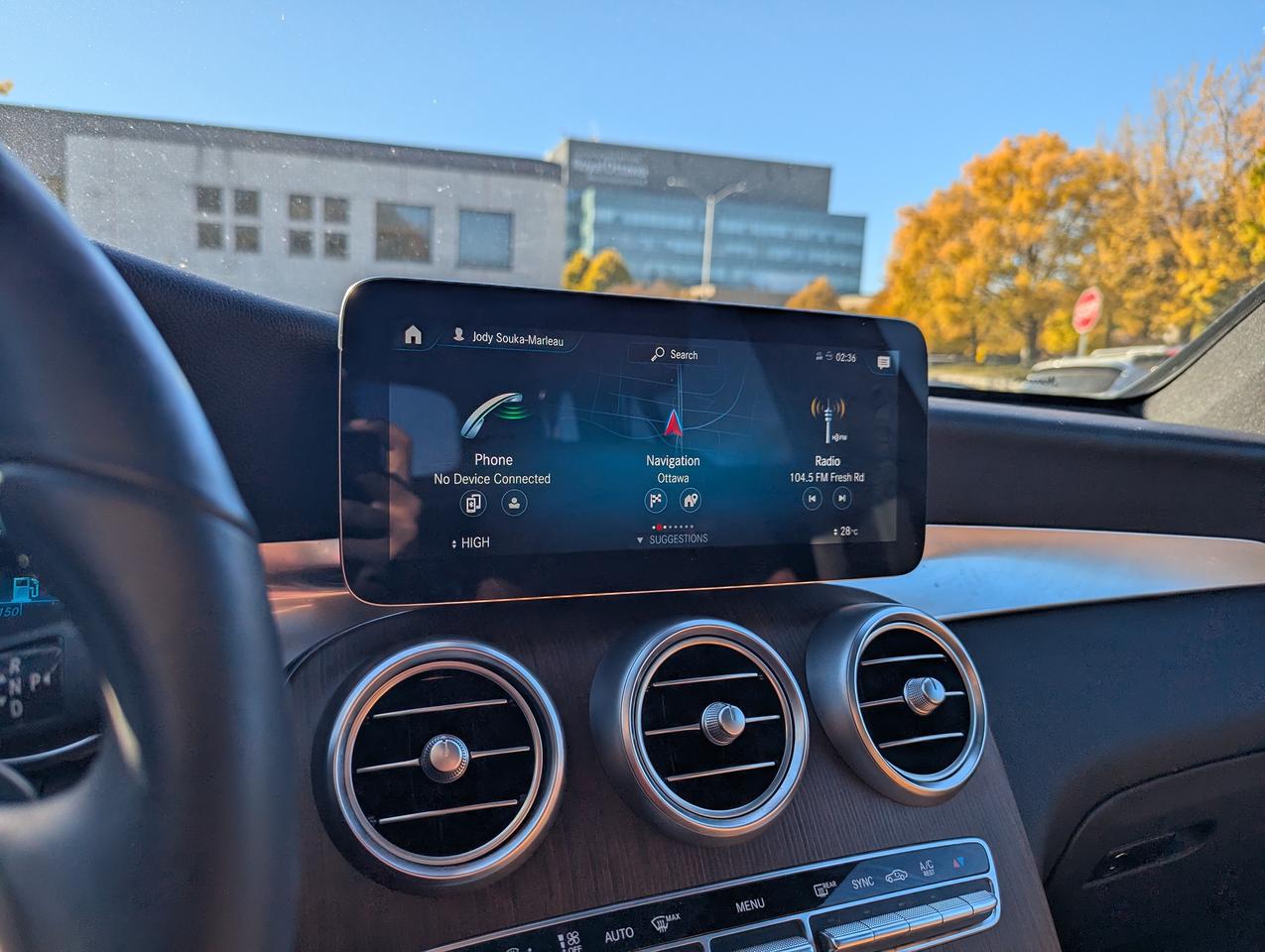 2021 Mercedes-Benz GLC-Class GLC 300 Photo