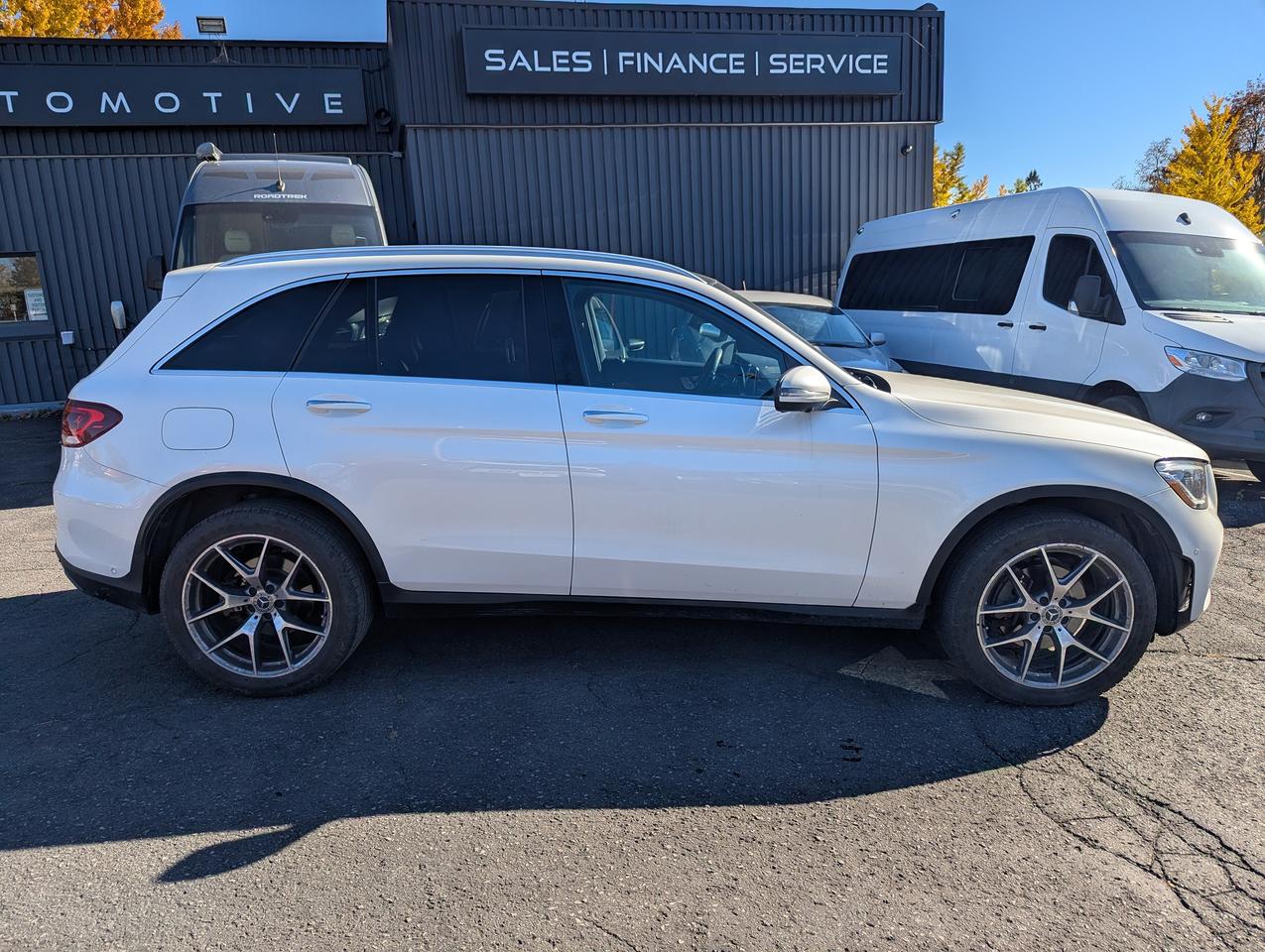 2021 Mercedes-Benz GLC-Class GLC 300 Photo