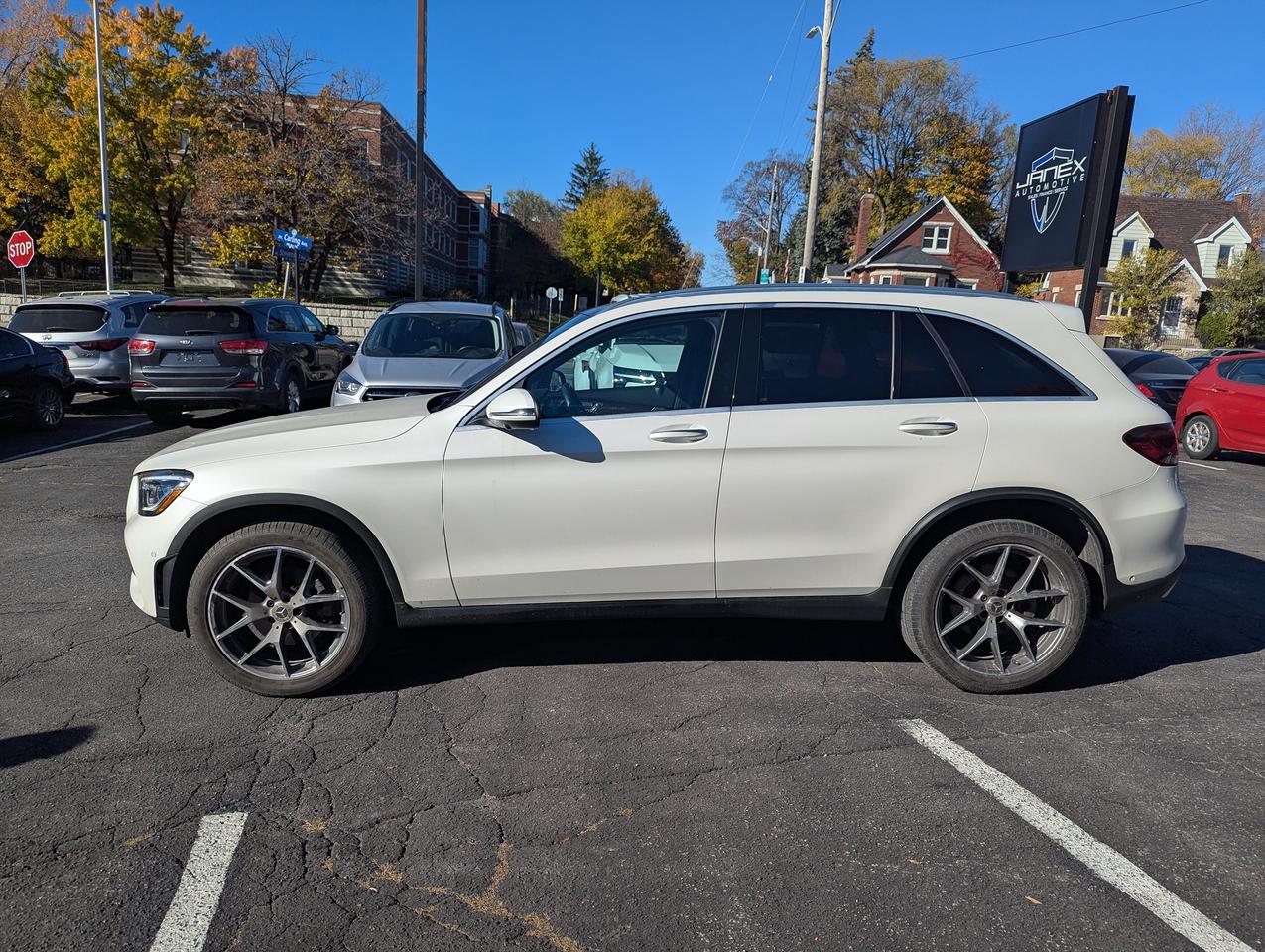 2021 Mercedes-Benz GLC-Class GLC 300 Photo5
