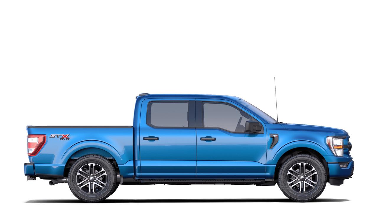 2021 Ford F-150 XL 4WD SuperCrew 5.5' Box Photo4
