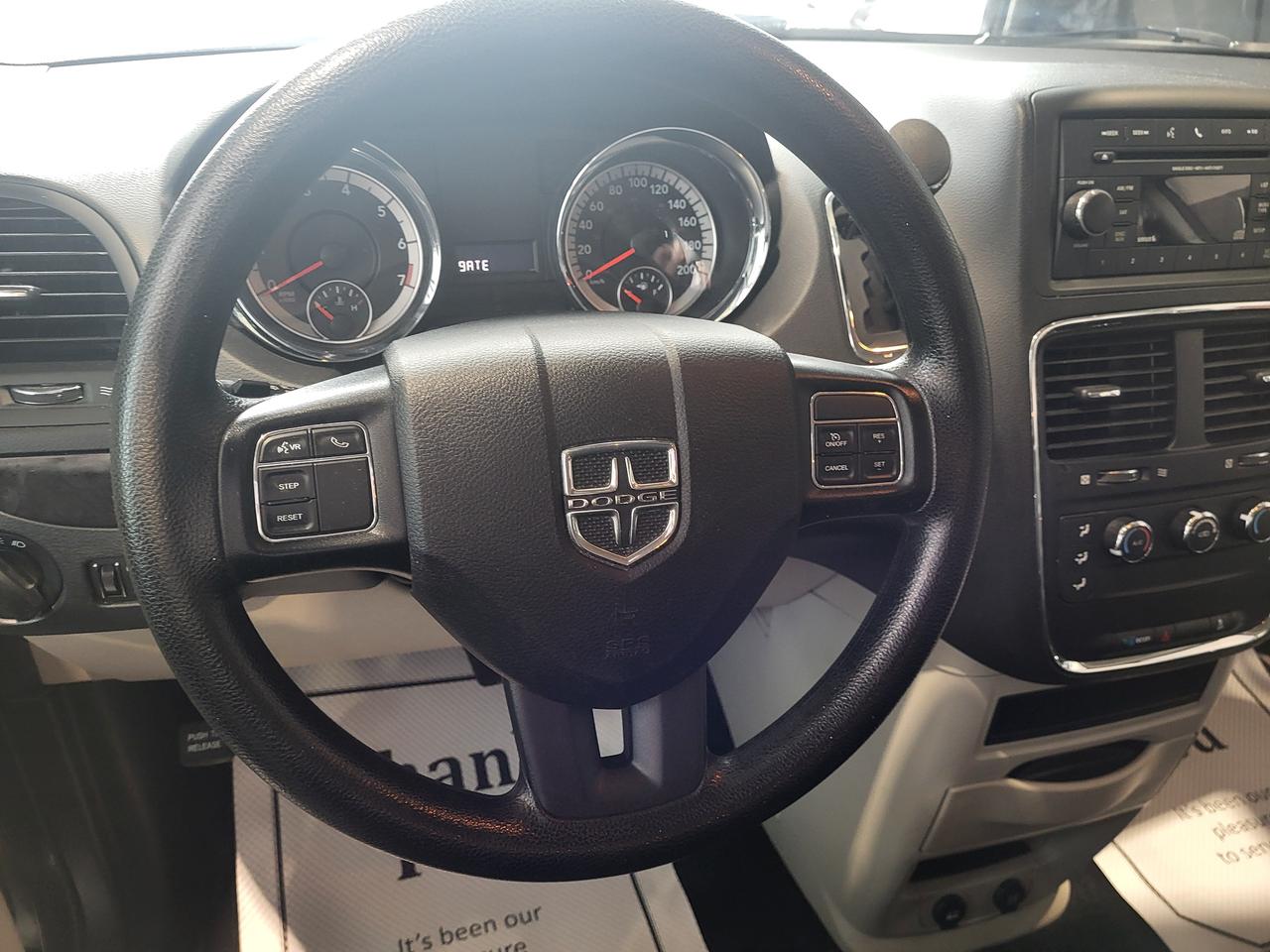2020 Dodge Grand Caravan SE Photo
