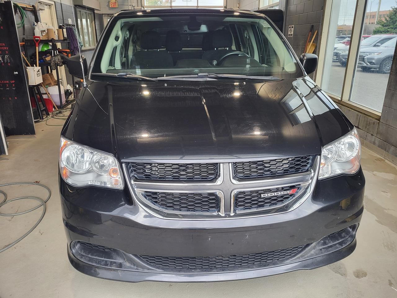 2020 Dodge Grand Caravan SE Photo5