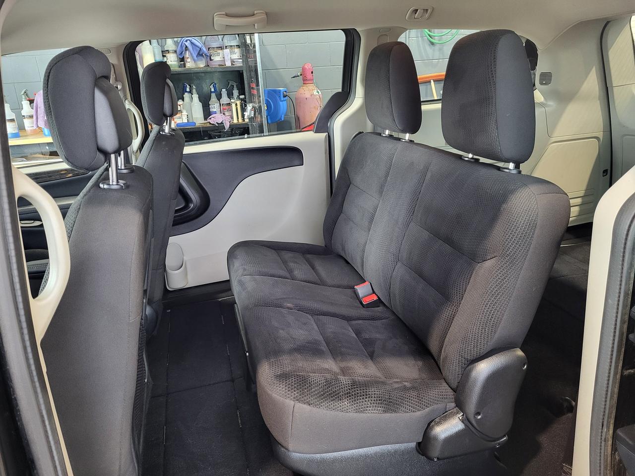 2020 Dodge Grand Caravan SE Photo