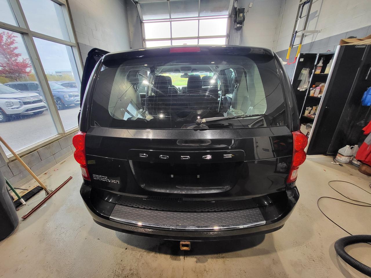 2020 Dodge Grand Caravan SE Photo