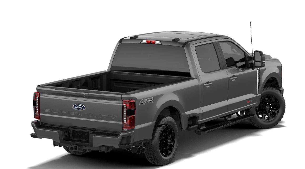 2027 Ford F-350 Super Duty SRW Lariat Photo2
