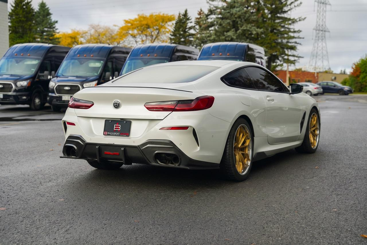 2022 BMW 8 Series M850i xDrive Coupe Photo