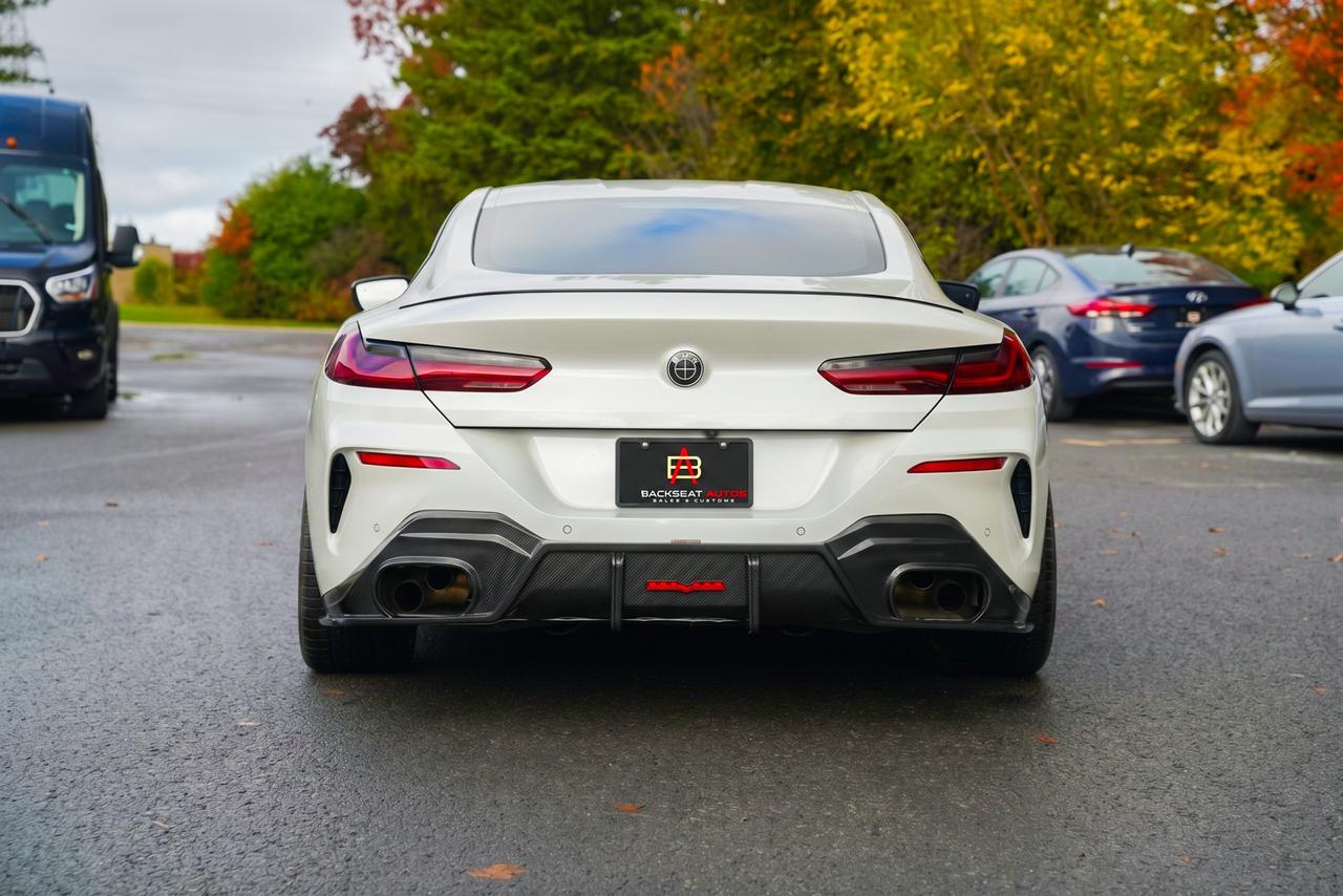 2022 BMW 8 Series M850i xDrive Coupe Photo
