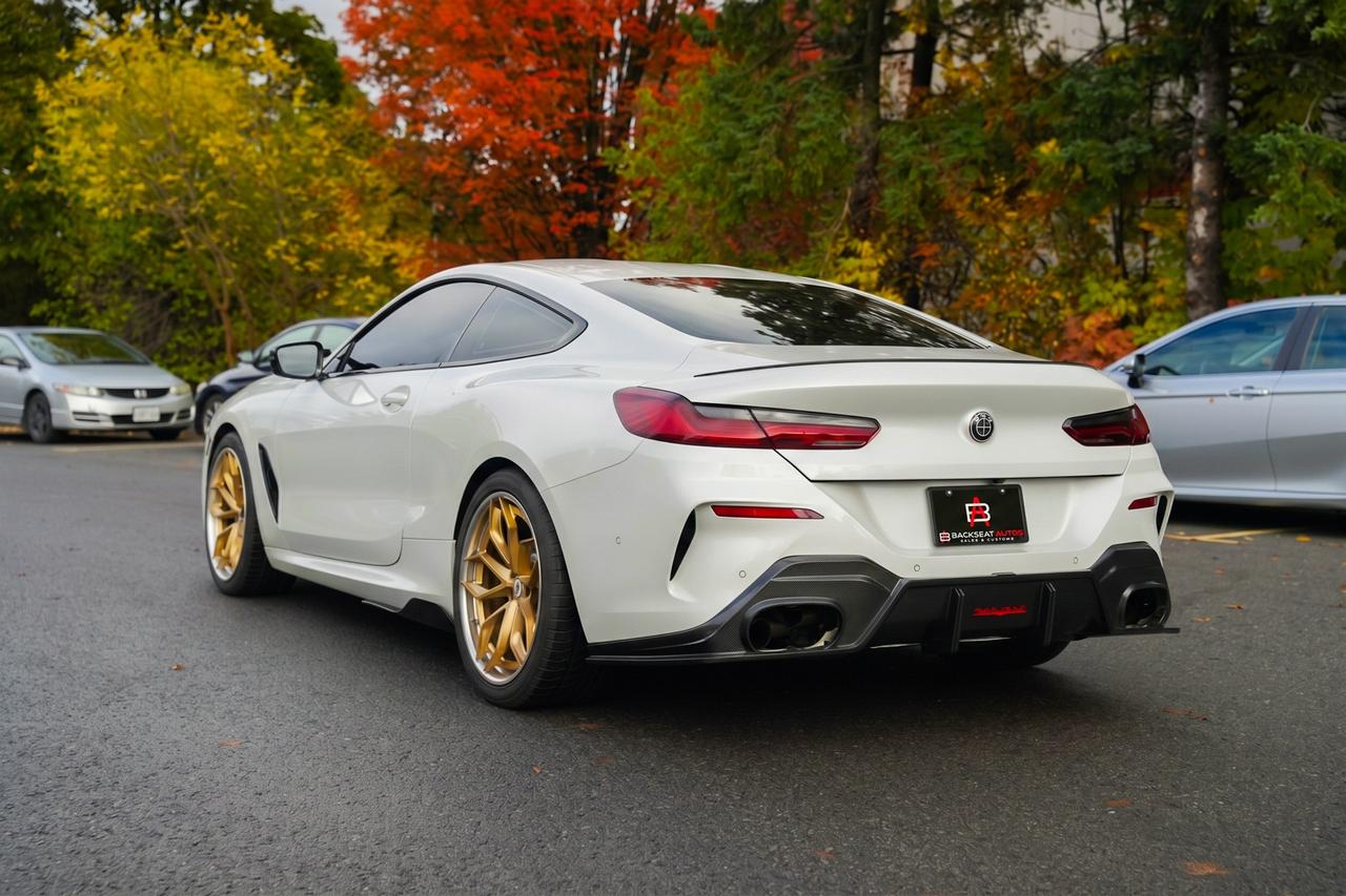 2022 BMW 8 Series M850i xDrive Coupe Photo