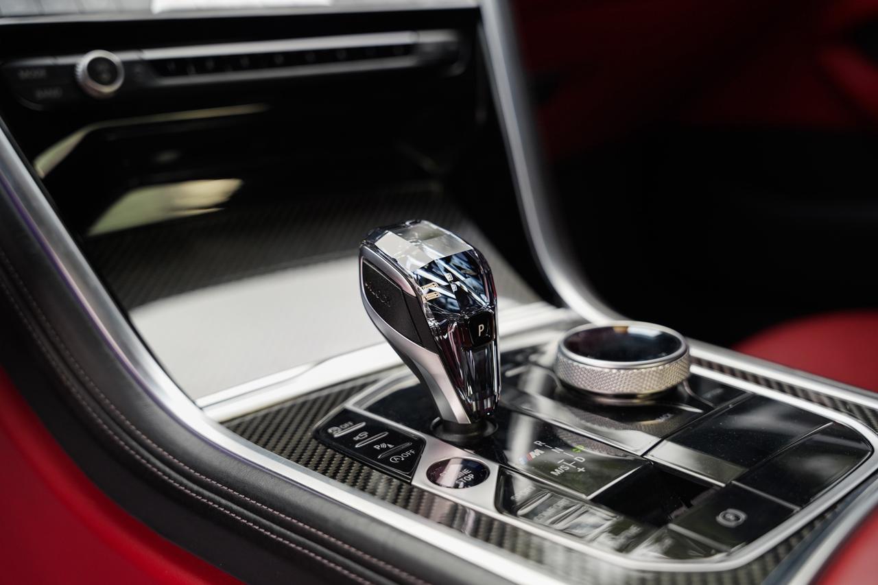 2022 BMW 8 Series M850i xDrive Coupe Photo