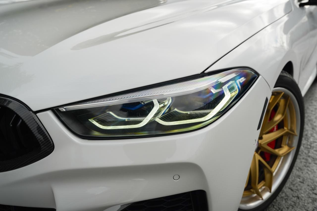 2022 BMW 8 Series M850i xDrive Coupe Photo