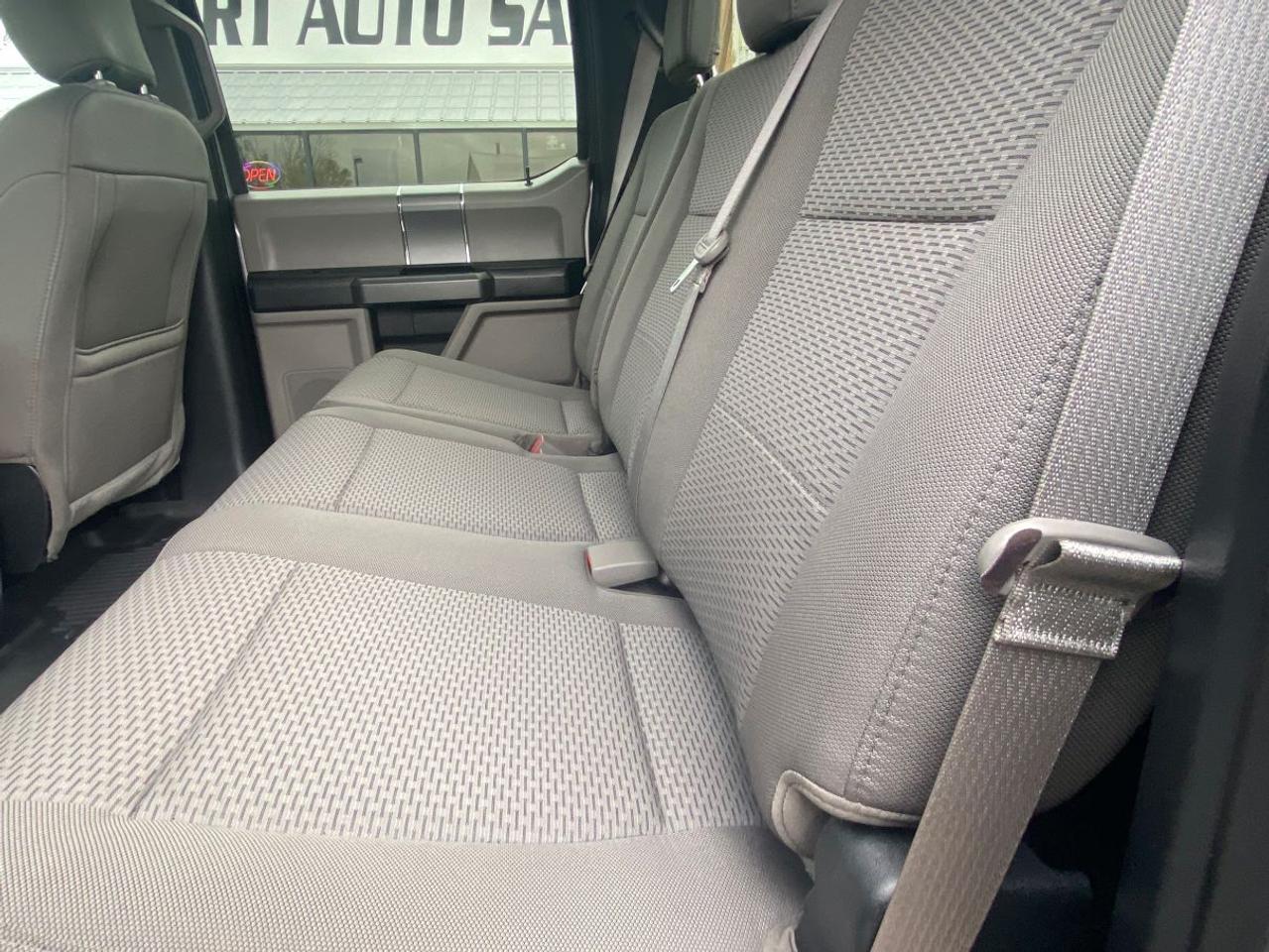 2020 Ford F-150 XLT CREW CAB WITH XTR PACKAGE!! Photo