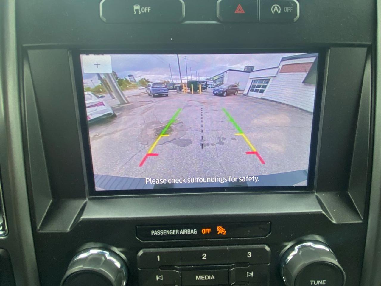 2020 Ford F-150 XLT CREW CAB WITH XTR PACKAGE!! Photo