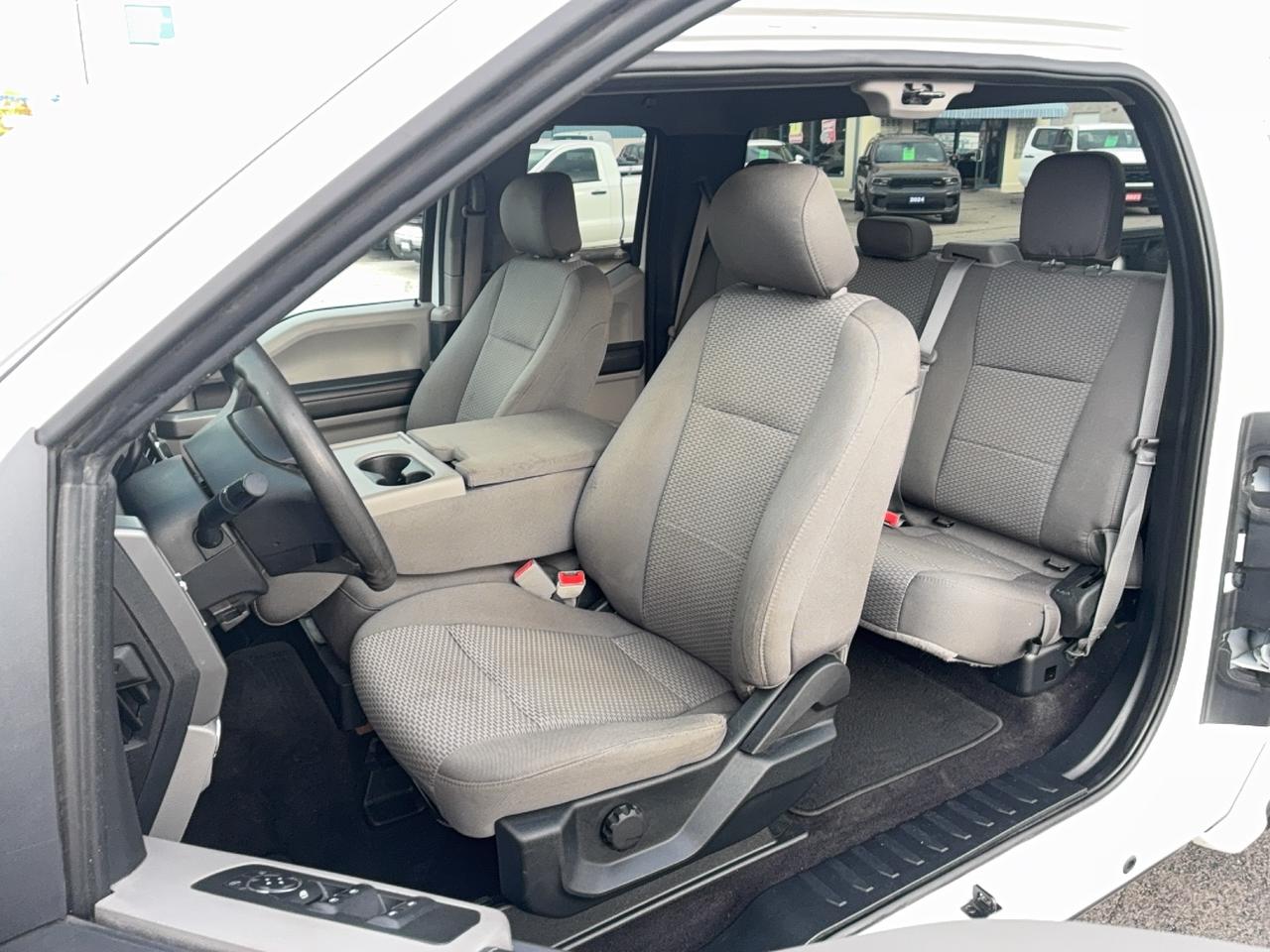 2020 Ford F-150 XLT 2WD SuperCab 2.7L 6cyl Gas  8' Box Photo