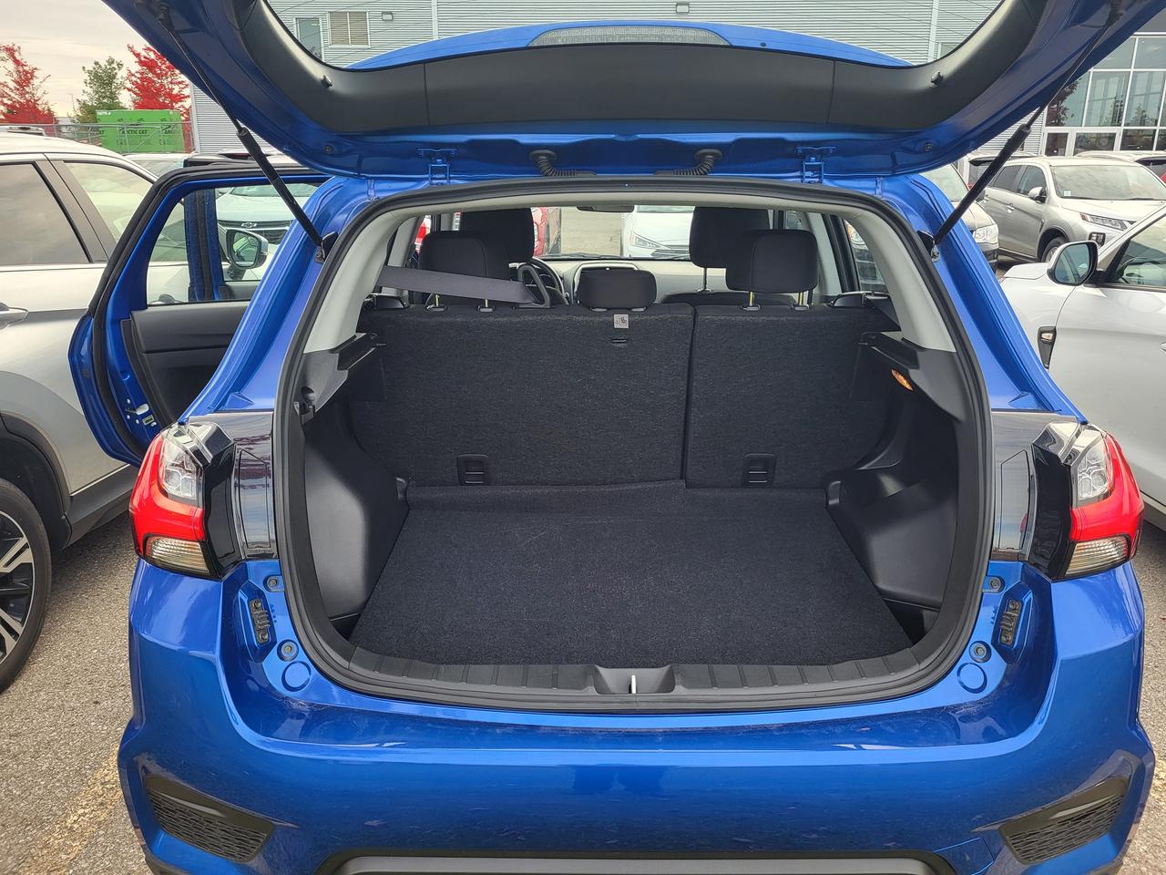 2026 Mitsubishi RVR ES Photo