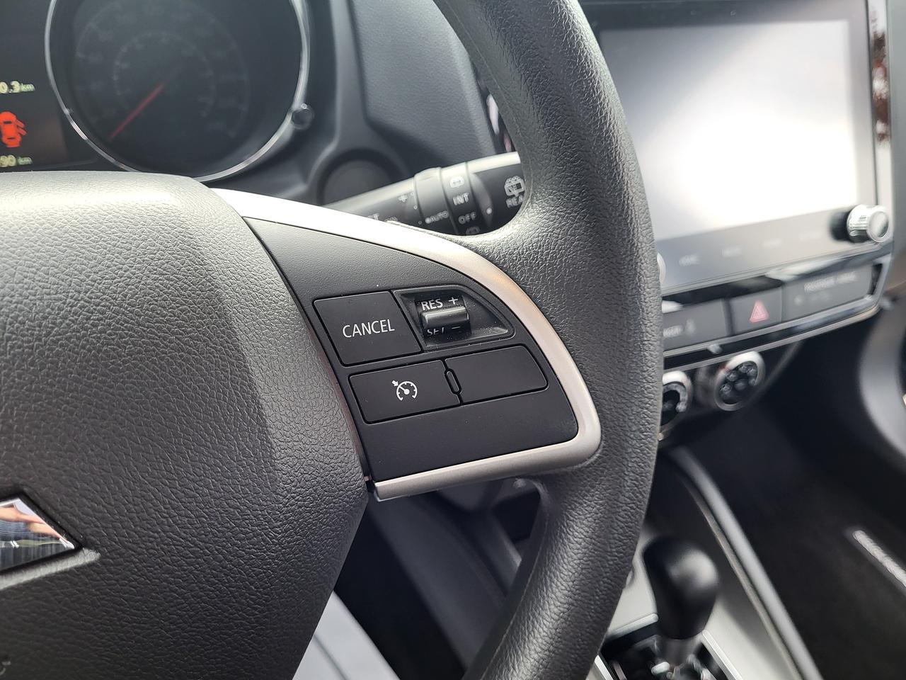 2026 Mitsubishi RVR ES Photo