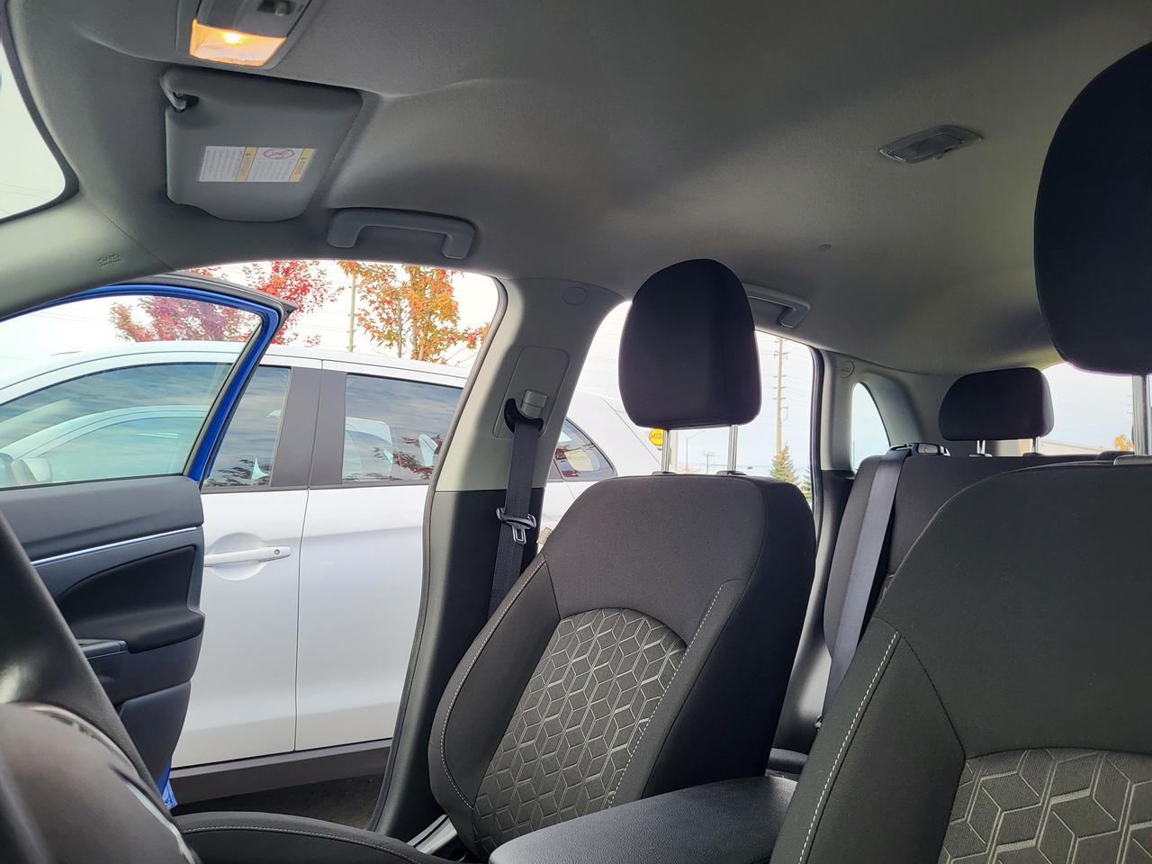2026 Mitsubishi RVR ES Photo