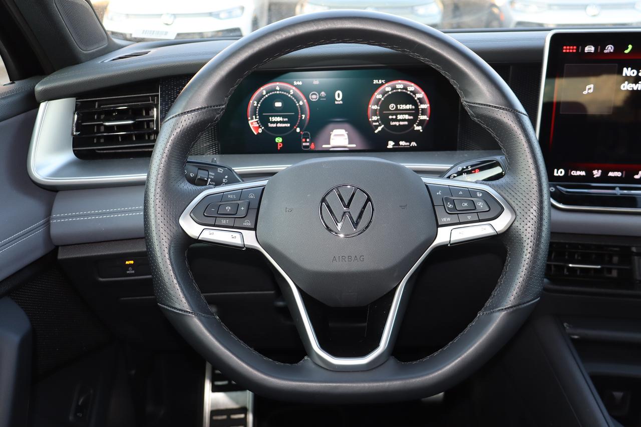 2026 Volkswagen Tiguan Comfortline R-Line Black Edition 4MOTION Photo