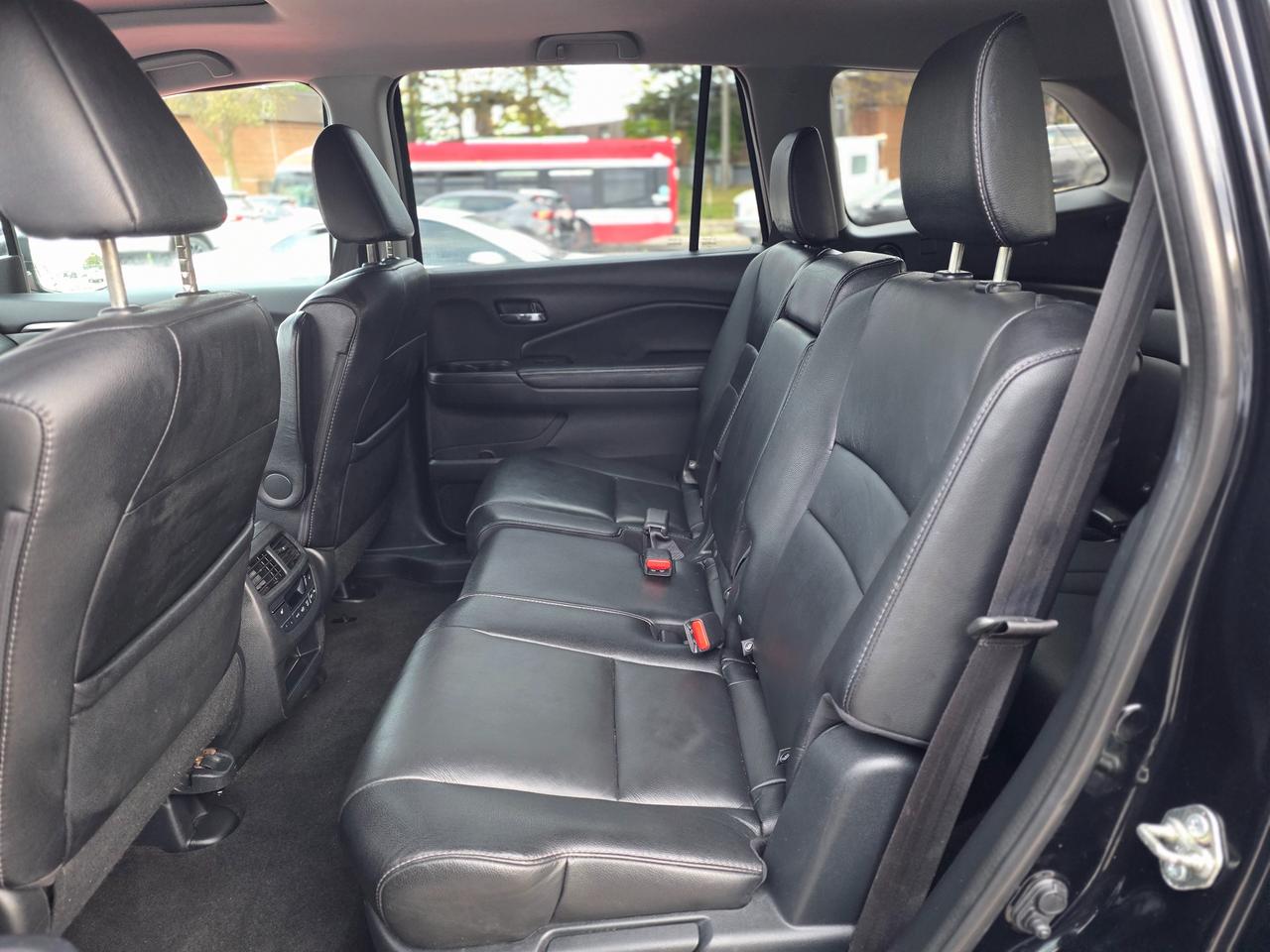 2017 Honda Pilot EX-L Photo