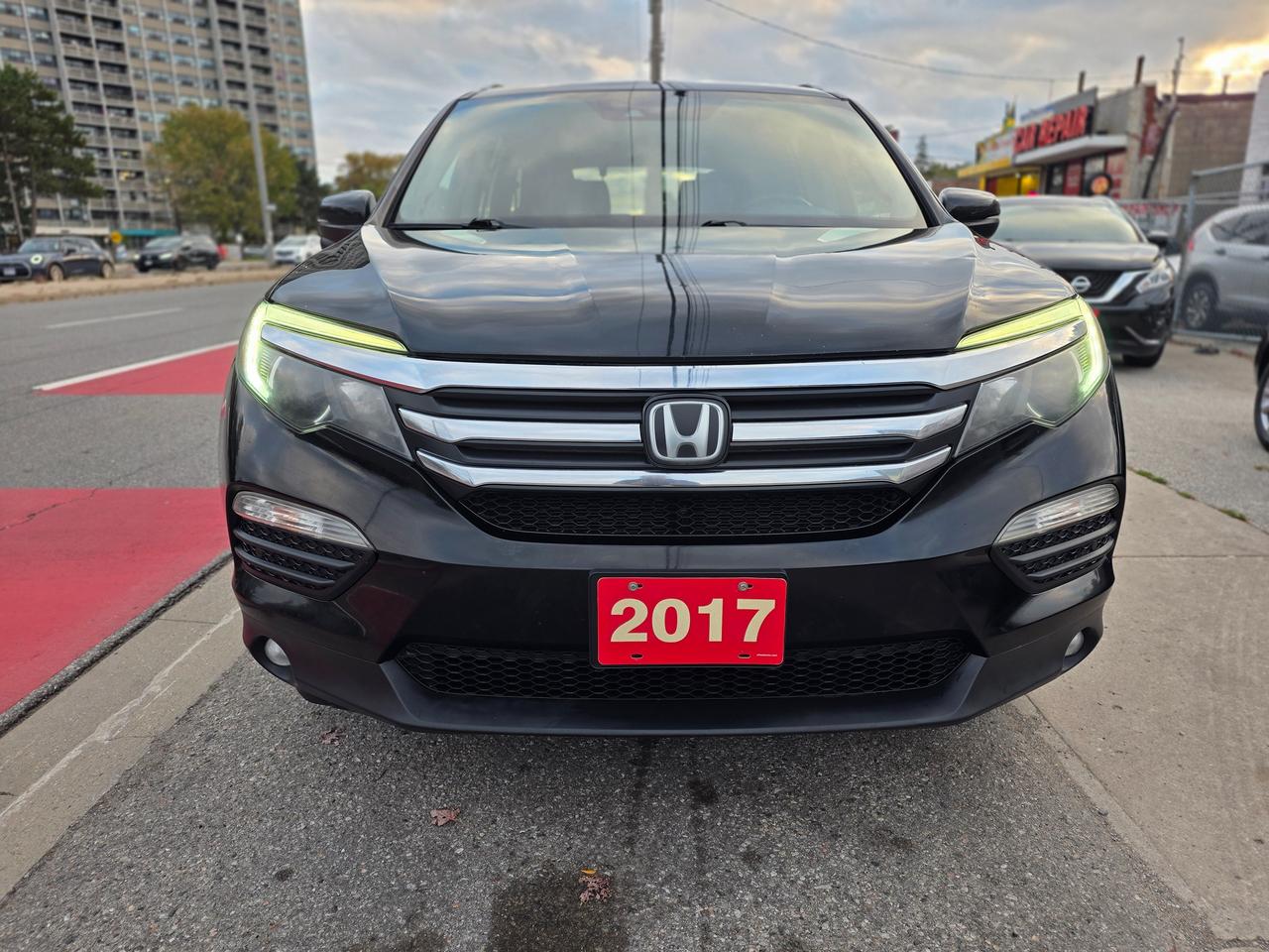 2017 Honda Pilot EX-L Photo