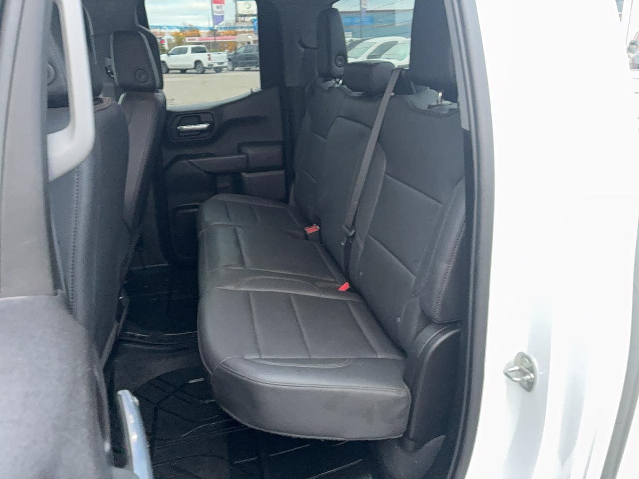 2023 Chevrolet Silverado 1500 4WD Double Cab 2.7L 4cyl Gas 6'7"Box Photo