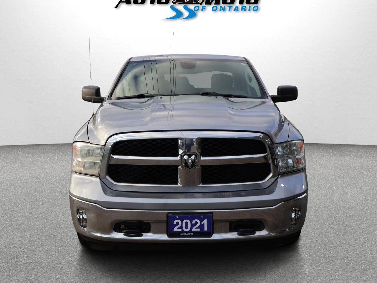 2021 RAM 1500 Classic HEMI SLT CREW CAB 4X4 *1 OWNER* BLUETOOTH CAMERA CRUISE ALLOYS Photo1