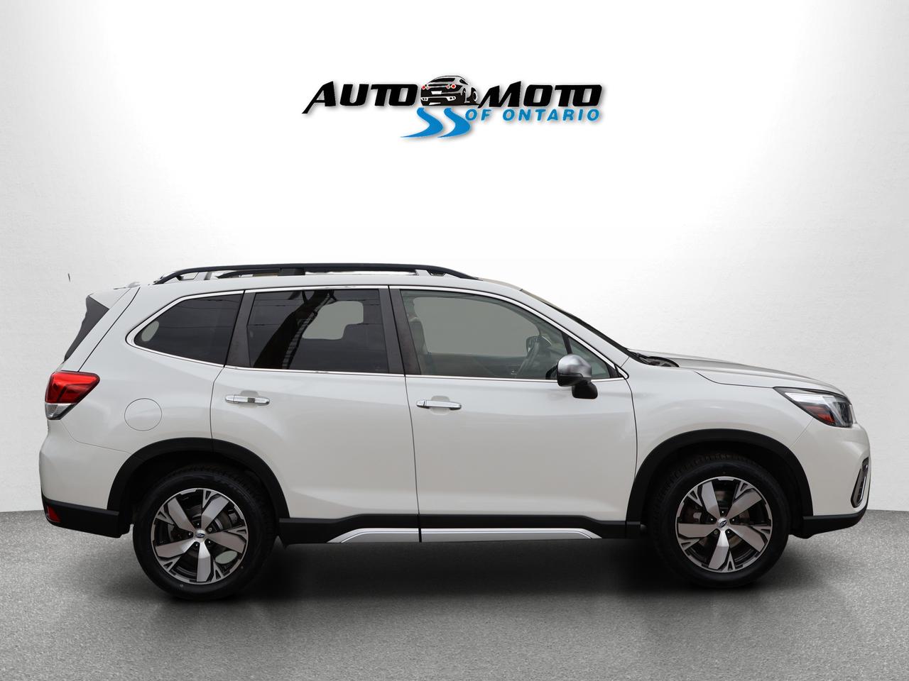 2020 Subaru Forester PREMIUM AWD *ACCIDENT FREE* CAMERA NAV BLUETOOTH LEATHER HEATED SEATS PANO ROOF CRUISE ALLOYS Photo