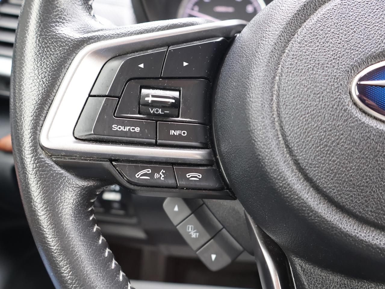 2020 Subaru Forester PREMIUM AWD *ACCIDENT FREE* CAMERA NAV BLUETOOTH LEATHER HEATED SEATS PANO ROOF CRUISE ALLOYS Photo