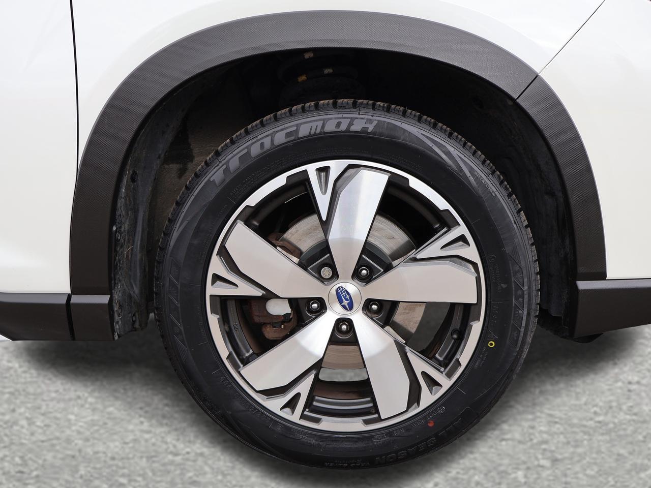 2020 Subaru Forester PREMIUM AWD *ACCIDENT FREE* CAMERA NAV BLUETOOTH LEATHER HEATED SEATS PANO ROOF CRUISE ALLOYS Photo