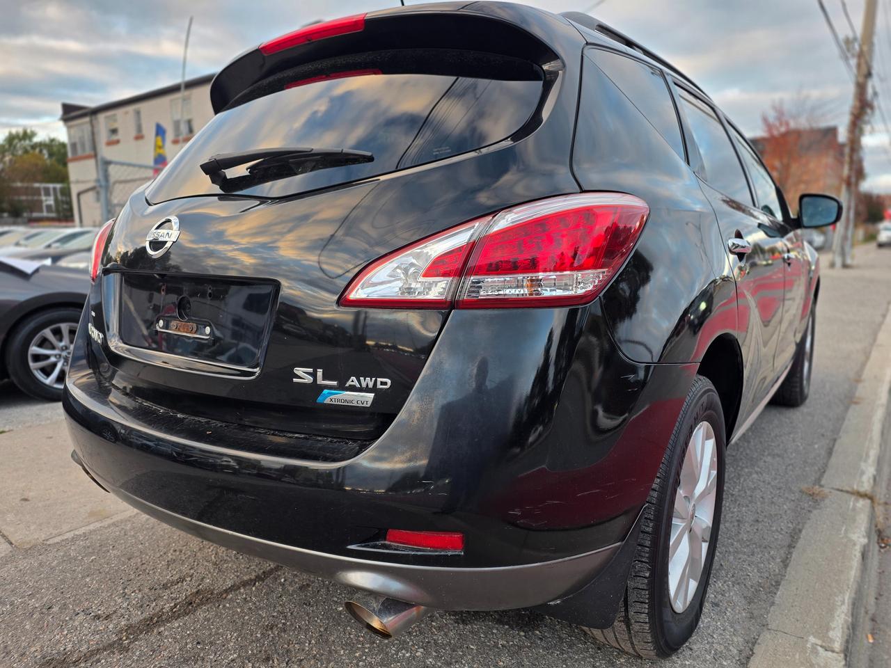 2011 Nissan Murano SL Photo