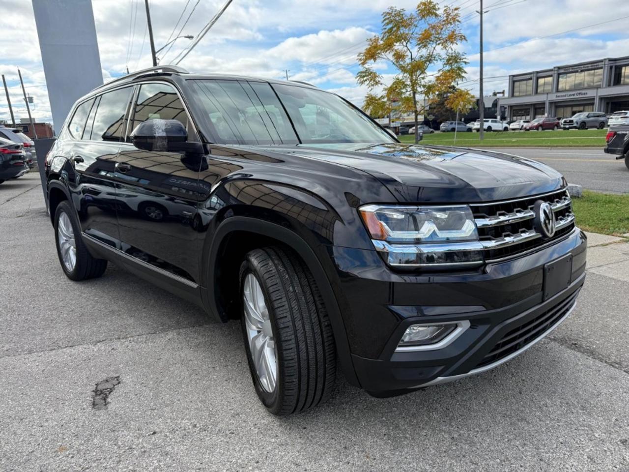 2018 Volkswagen Atlas V6 SEL PREMIUM 4MOTION EXECLINE * ACCIDENT FREE * - Photo #3