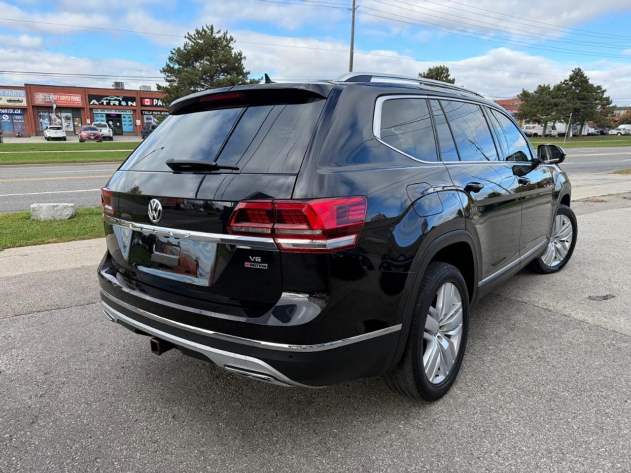 2018 Volkswagen Atlas V6 SEL PREMIUM 4MOTION EXECLINE * ACCIDENT FREE * - Photo #5
