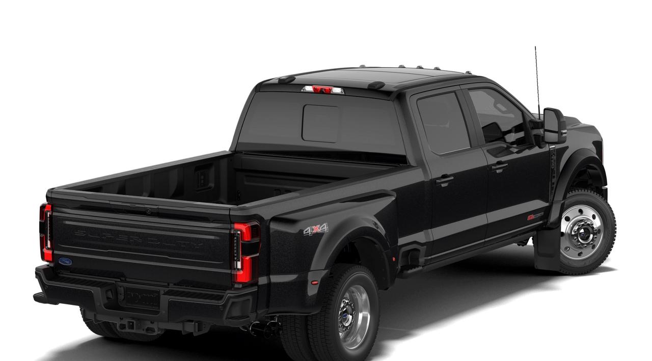 2027 Ford F-450 Super Duty DRW Platinum Photo2