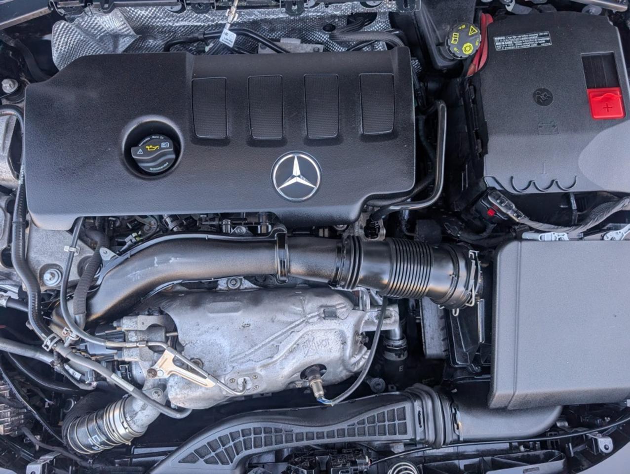 2021 Mercedes-Benz CLA-Class CLA 250 4MATIC * PANORAMIC SUNROOF * CARPLAY * AMG Photo