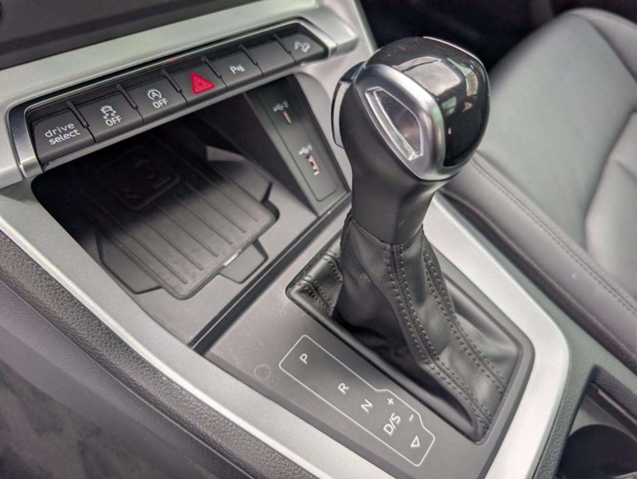 2021 Audi Q3 QUATTRO S LINE PREM PLUS 45 TFSI * SUNROOF * NAVI - Photo #17