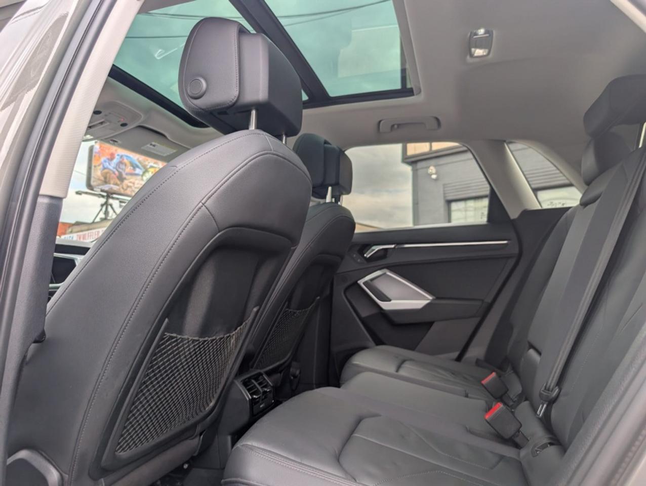 2021 Audi Q3 QUATTRO S LINE PREM PLUS 45 TFSI * SUNROOF * NAVI - Photo #22