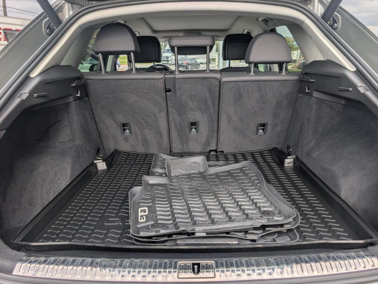 2021 Audi Q3 QUATTRO S LINE PREM PLUS 45 TFSI * SUNROOF * NAVI - Photo #23
