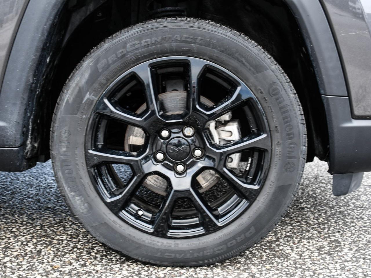 2022 Jeep Compass Altitude 4x4 Photo