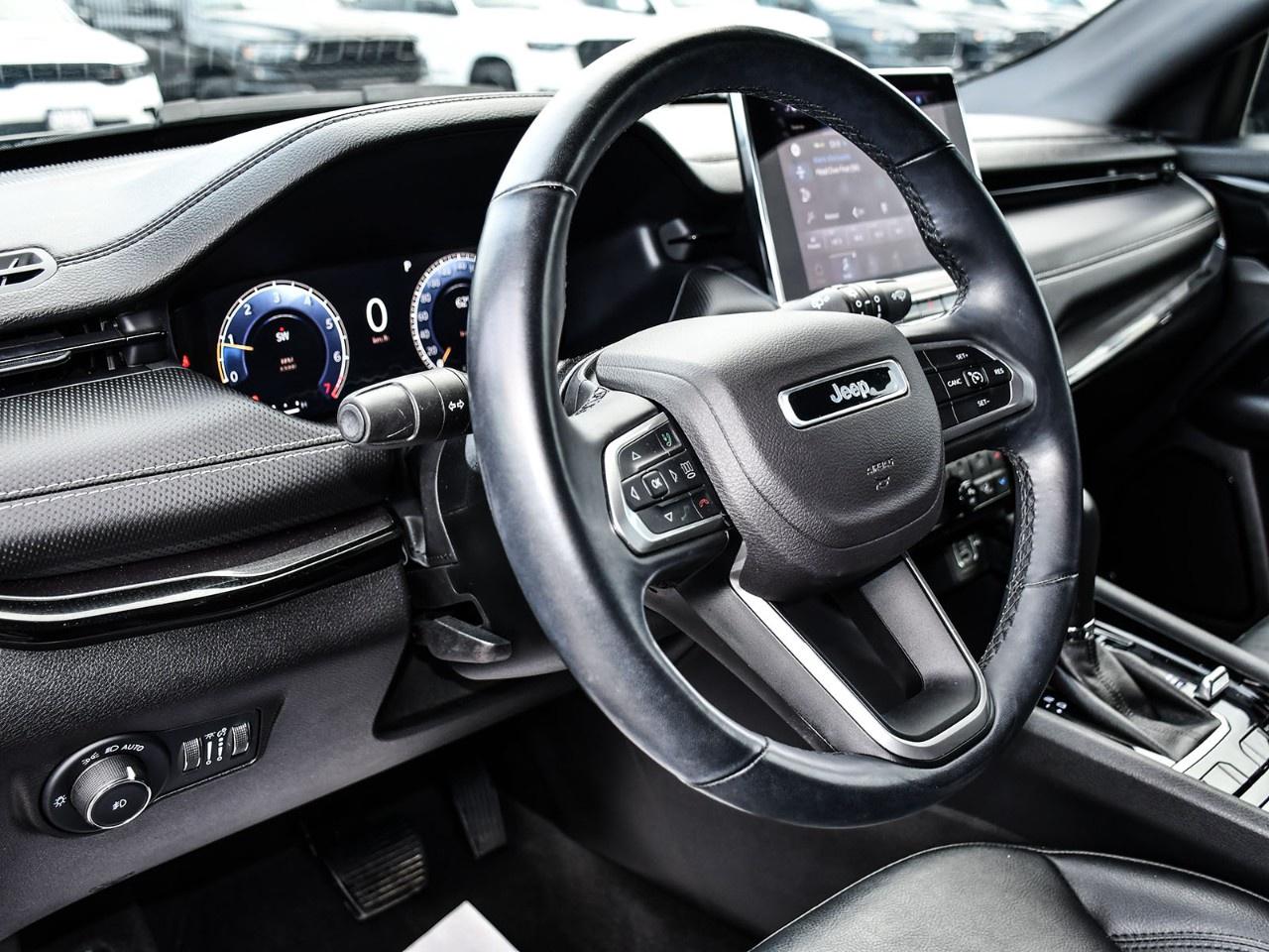 2022 Jeep Compass Altitude 4x4 Photo